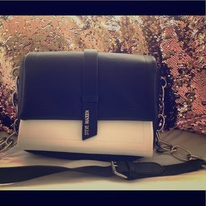 Black and white Steve Madden bag